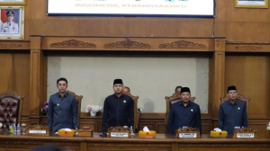 DPRD Menggelar Paripurna Rekomendasi LKPJ 2022, Pj Bupati Muarojambi Ikut Memberi Sambutan