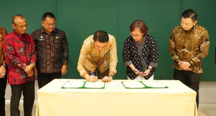 PJ Bupati Bachyuni Deliansyah Teken MoU dengan Tanoto Foundation Menekan Stunting