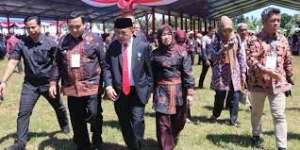 Gubernur Al Haris Terima Penghargaan Satyalancana Wira Karya, Berhasil di Bidang Petanian dan Perkebunan