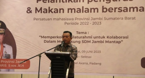 Al Haris Mengukuhkan Pengurus Persatuan Mahasiswa Jambi-Sumbar