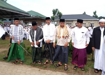 Peringati Hari Santri Nasional, Ribuan Santri Muaro Jambi Gelar Pawai