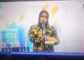 Ramayani Baca Puisi “Di Bawah Cahaya Sigombak” pada Pertemuan Penyair Nusantara XII Kuala Lumpur