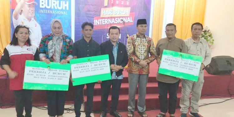 Sudah Setengah Tahun Berlalu, Janji Bedah Rumah Buruh Hanya Tinggal Janji, Mustofa: Jangan Beri Kami Harapan!