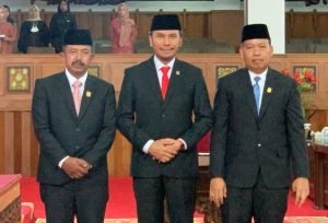 Gantikan Anggota Dewan yang Korupsi, Ismed dan Andarno Resmi Dilantik
