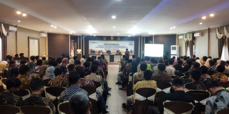 Bawaslu Kabupaten Merangin menggelar Rakor Pengawasan Logistik Panwascam. (DETAIL/Daryanto)