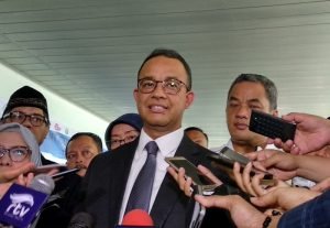 Selain Zulhas, Anies Juga Diduga Candai Salat