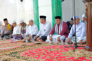 Sekda Agus Sanusi Hadiri Haul Ke-13 Syekh Muhammad Ali Bin Syekh Abdul Wahab di Kelurahan Tungkal III