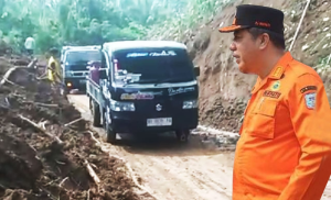 Sempat Tertimbun Longsor, H Mukti: Jalan Bangko-Jangkat Kembali Normal