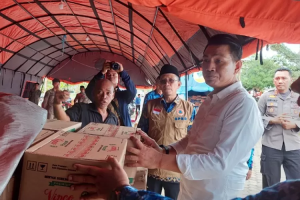 Kunjungi BPBD Batanghari, Fadhil Arief Cek Data Warga Terdampak Banjir