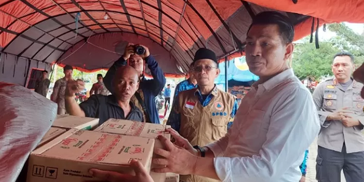 Kunjungi BPBD Batanghari, Fadhil Arief Cek Data Warga Terdampak Banjir