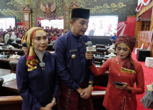 Pj Bupati Muarojambi Hadiri Rapat Paripurna DPRD Provinsi Jambi Dalam Rangka HUT Provinsi Jambi ke-67