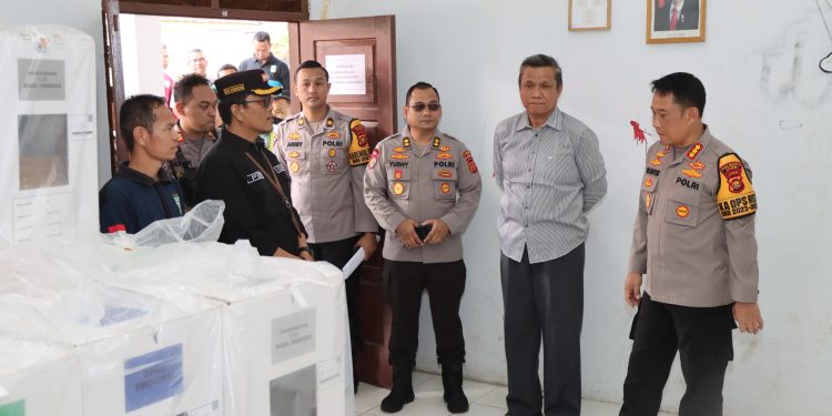Kapolresta Jambi Cek Gudang PPK Guna Pastikan Logistik Aman Pasca Pemungutan Suara