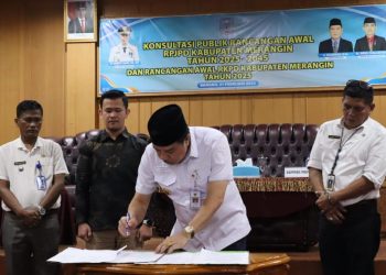 Pj Bupati Merangin, H Mukti Buka Konsultasi Publik