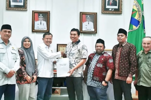 Bupati Fadhil Arief Terima Kunjungan Komisi Informasi (KI) Provinsi Jambi Terkait Hasil Monev Keterbukaan Informasi Tahun 2023