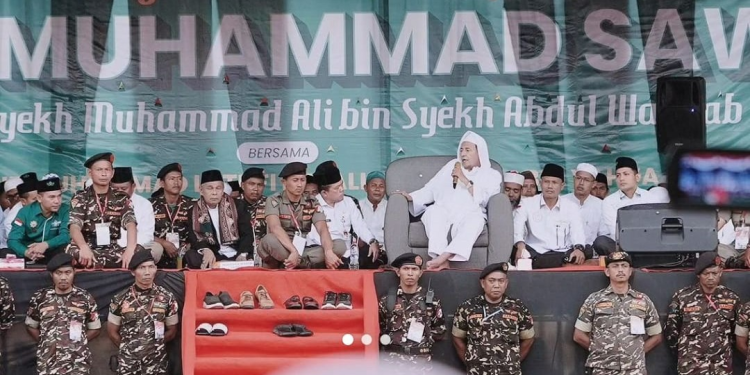 Gubernur Jambi Hadiri Isra’ Mi’raj Bersama Habib Luthfi di Tungkal Ulu
