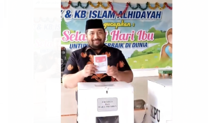 Pinto Jayanegara Gunakan Hak Pilihnya di TPS Merdeka Kabupaten Merangin