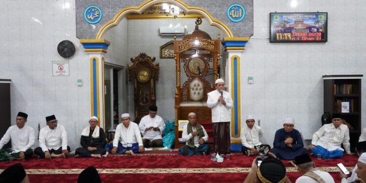Gubernur Al Haris: Tingkatkan Iman dan Taqwa Selama Ramadhan Dengan Sholat Malam, Baca Al-Qur’an dan Perbanyak Sedekah