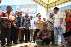 Kado Paskah, Gubernur Al Haris Bantu Pembangunan GPIB Marturia 2 Jambi