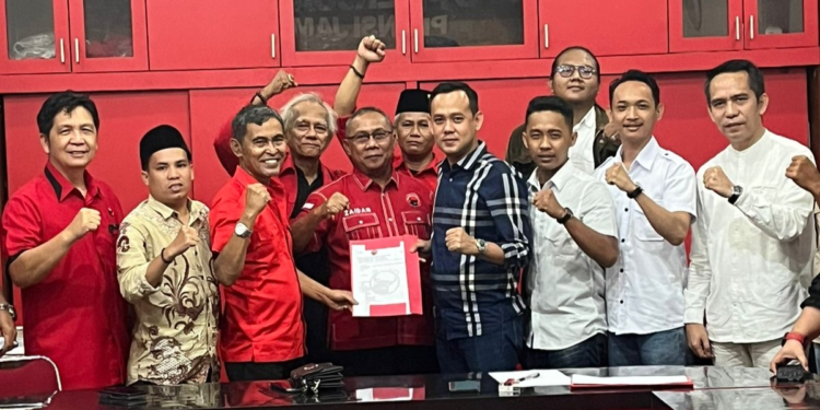 Al Haris Mengutus Hasan Mabruri Guna Ambil Formulir Pendaftaran di PDIP