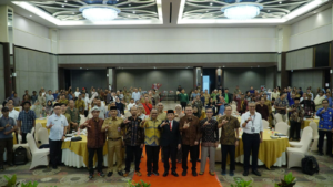 Al Haris Secara Resmi Buka Sosialisasi Kebijakan Sertifikasi FSC di Swiss-bell Hotel Jambi