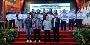 Gubernur Jambi Berikan Bonus Kepada Atlet Berprestasi dan Para Pelatih Pada Popnas dan Perparnas Sumsel 2023