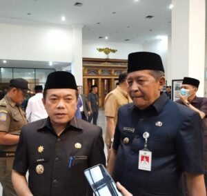 Ini Kata Gubernur Jambi Al Haris Soal Kasus Gaji Ibu Asniati