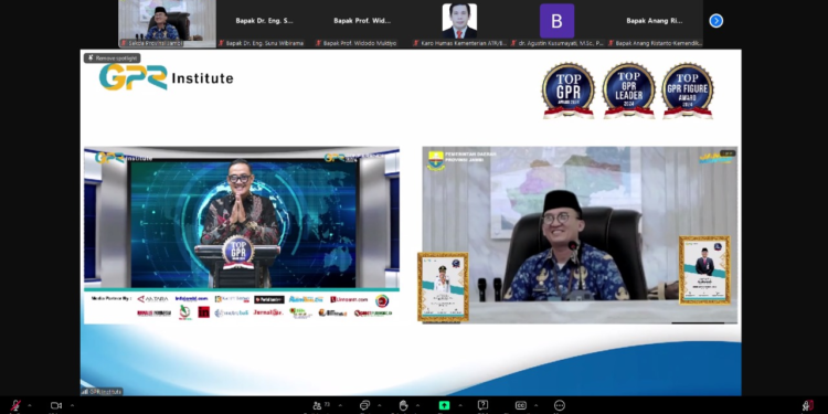 Gubernur Jambi Kembali Raih Penghargaan TOP GPR Figure Award 2024