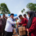 Gubernur Jambi Berikan Bantuan Dumisake Pendidikan Berupa Seragam Sekolah di SMK 1 Sungai Penuh