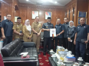 Pjs Gubernur Jambi Jalin Silahturahmi Bersama PT Semen Padang dan Ucapkan Terima Kasih Atas Bantuan Kepada Warga Kumpeh Ulu