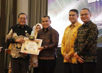 Bawaslu Jambi Borong Predikat Informatif Badan Publik