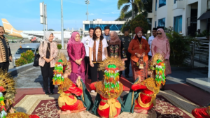 Al Haris Sambut Kunjungan Kerja Wamen PPPA Beserta Rombongan di Bandara Sultan Thaha Saifuddin