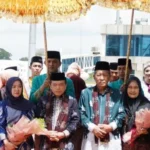 DISAMBUT MERIAH - Al Haris dan Abdullah Sani disambut meriah usai retret akmil di Magelang.