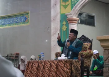 Jadi Penceramah pada Peringatan Maulid Nabi Muhammad SAW 1447 H di Masjid Baiturrahman, Wagub Sani Ajak Jemaah untuk Bersalawat