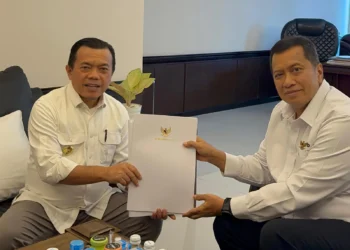 Tunjukkan Keseriusannya, Gubernur Jambi Al Haris Antar Langsung Berkas Pengusulan PPPK Paruh Waktu ke Kementerian PANRB