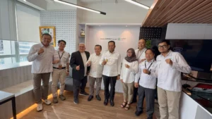 Bersama Jajaran Pengurus ADPMET, Gubernur Al Haris Diskusi Bahas DBH dan PI