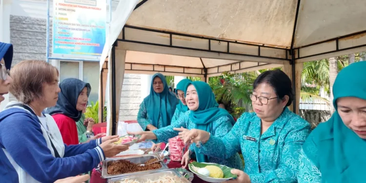 Ketua TP PKK Jambi Hesti Haris Luncurkan Program Sarapan Murah 3 Ribu Rupiah untuk Masyarakat