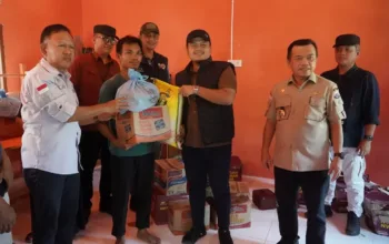 Bantu Korban Banjir Tiang Pumpung, Gubernur Al Haris Prioritaskan Perbaikan Darurat Fasilitas Umum
